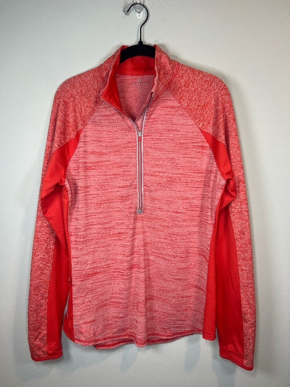 Athleta Running Wild 1/2 Zip Pullover Shirt Red Performance Pocket Reflective Lg